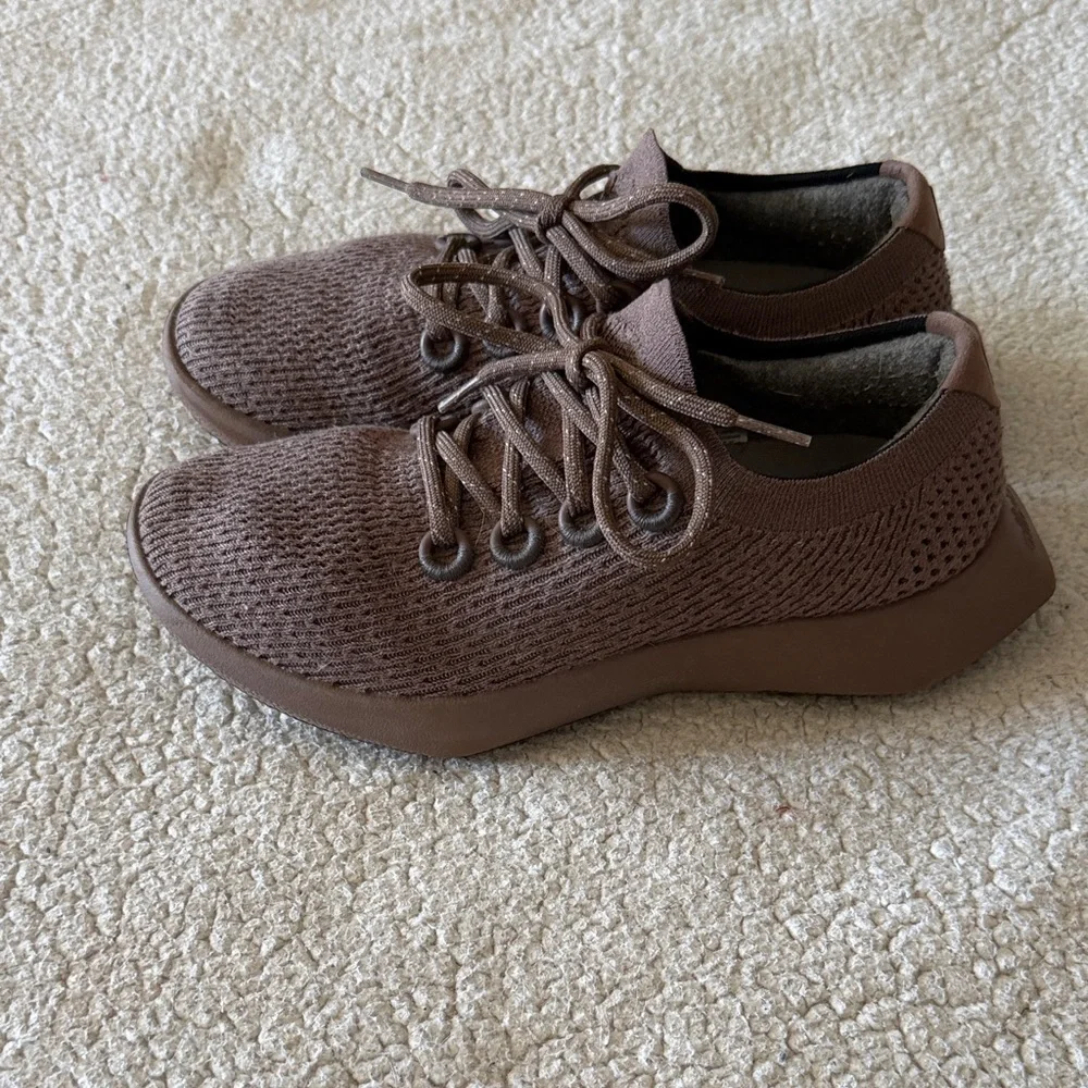 Allbirds Tree Dasher Two Women's Brown Athletic Shoes 9.5